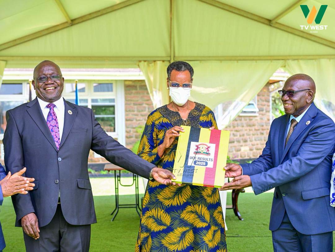 Ebigyezo bya S.4 byashohora, pasenti 99.7% y&rsquo;abeegi baahikire...(Photo by Miriam Namutebi)