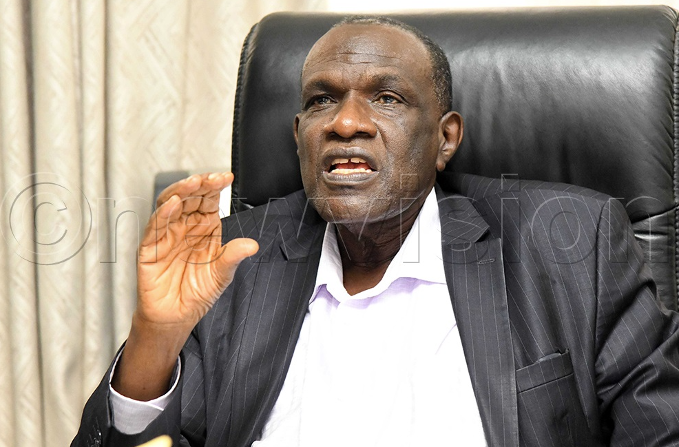 Omuhandiiki omu ofiisi ya Purezidenti Hajji Yunus Kakande.