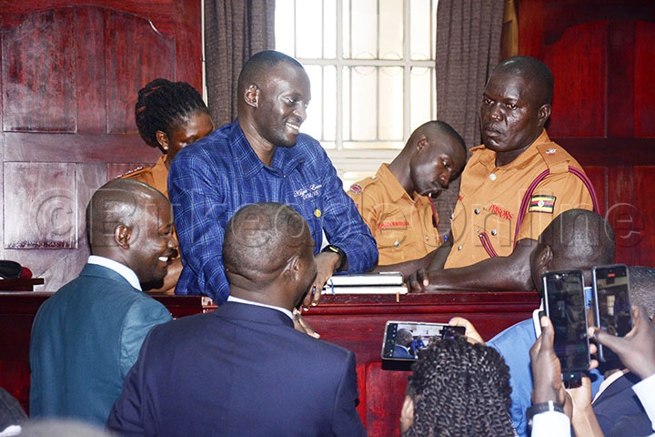 Eron Kiiza Mu Kkooti Enkulu Bwe Yabadde Azze Okusaba Okweyimirirwa.