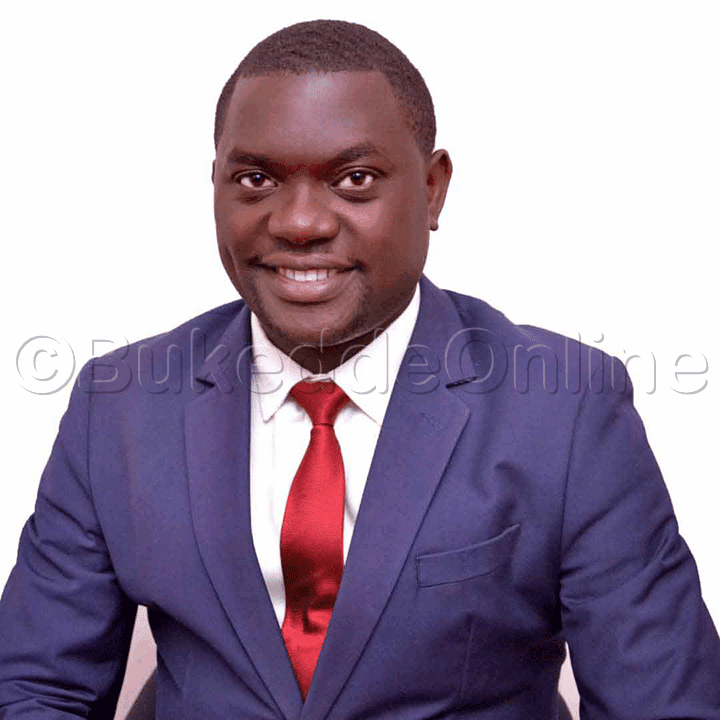 Pr. Ssebaggala eyannyonnyodde.