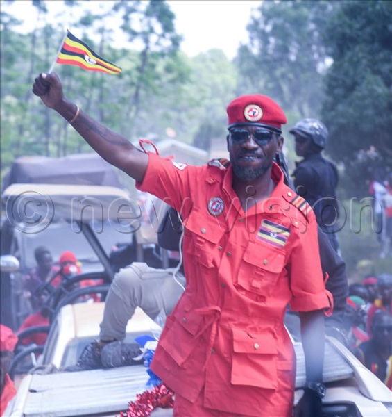 Kyagulanyi, who is canvassing support in the West Nile region ahead of next year’s General Elections, accused the Police of repeatedly disrupting his movements in attempts to block his supporters from accessing his rally in Arua City. (All Photos by Ponsiano Nsimbi)