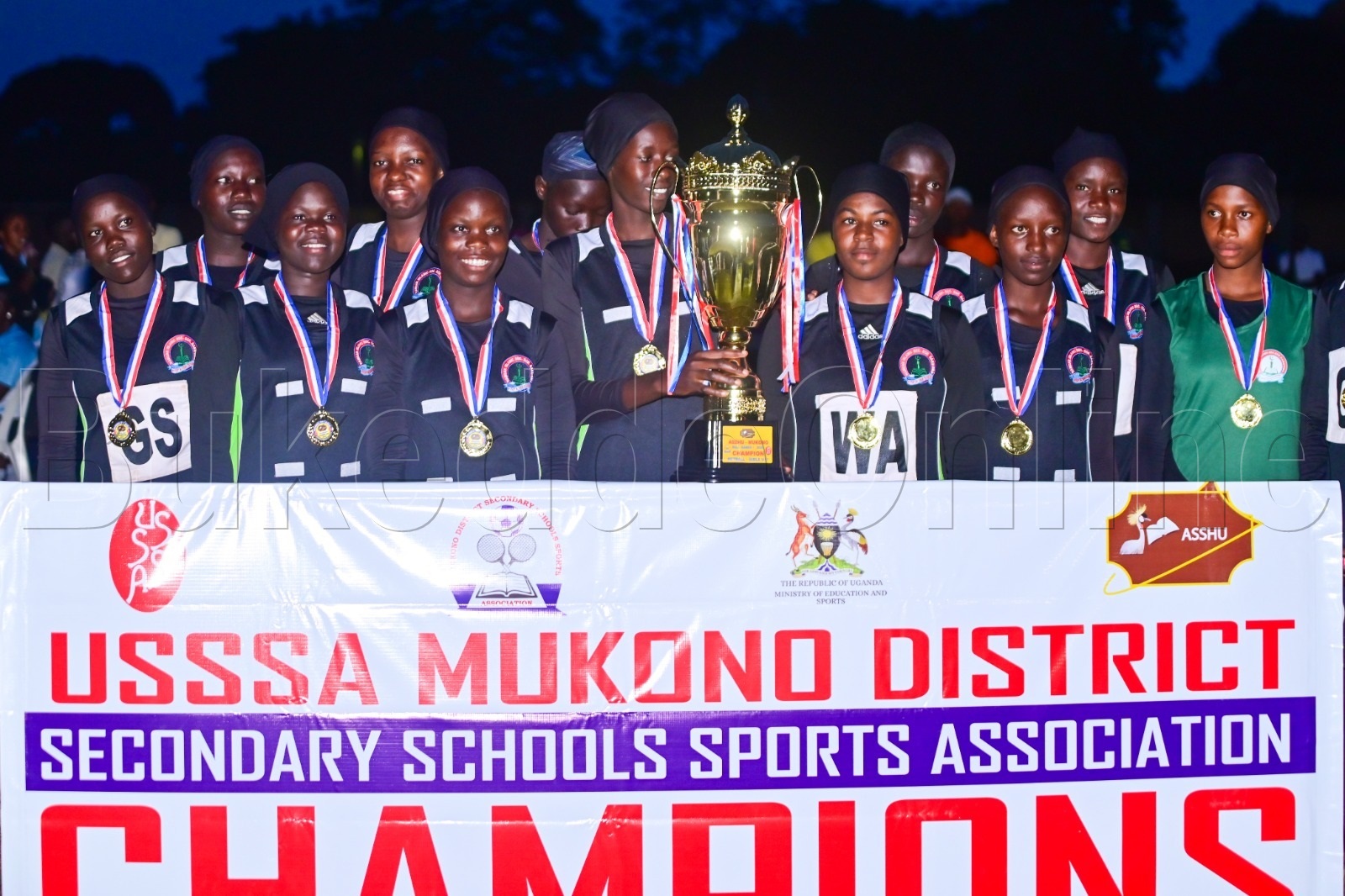 Aba Hamdan Islamic nga bakutte ekikopo kyokubaka