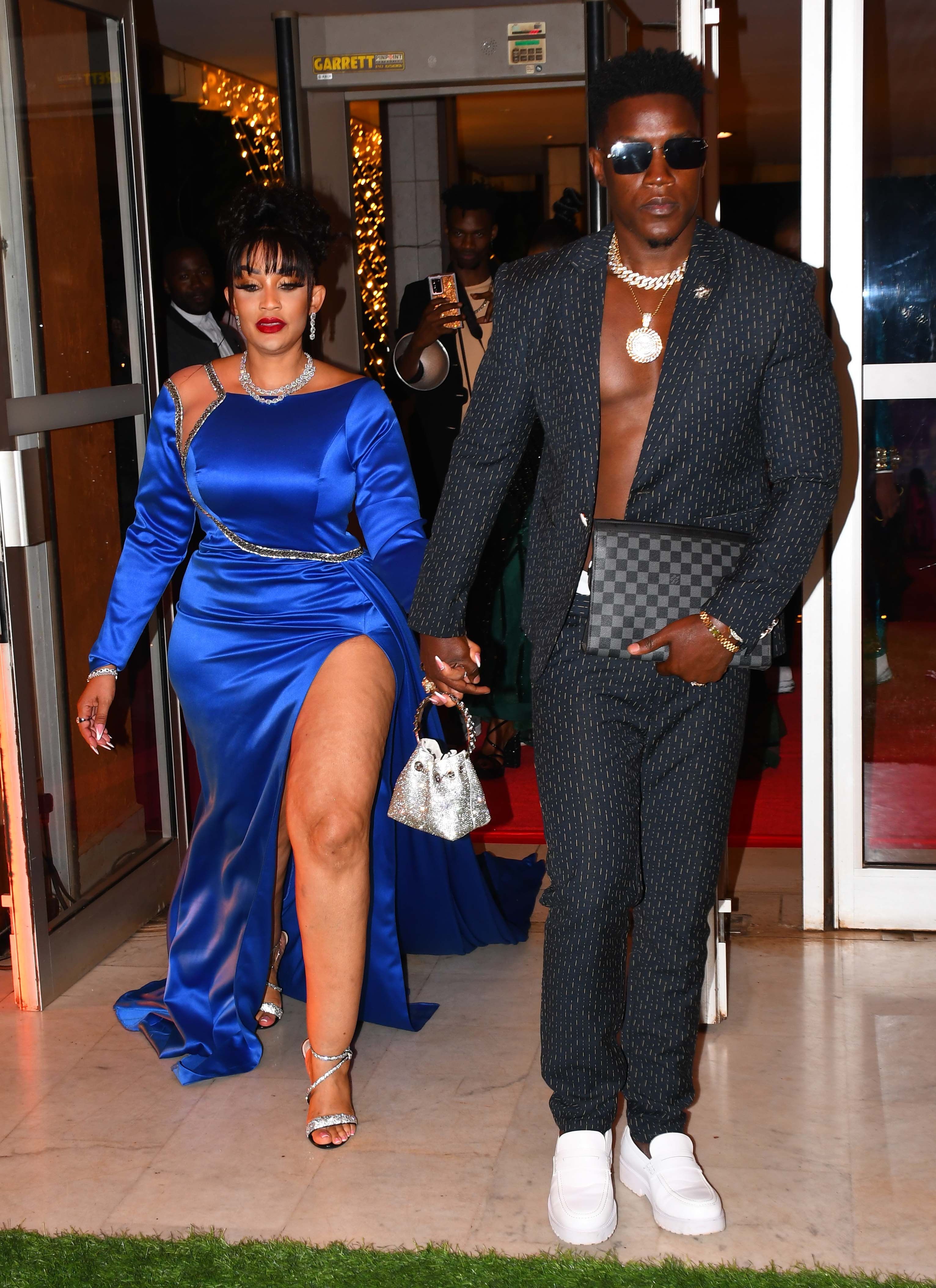 Zari N'omuntu We Shakib Baayingidewo Bwe bati