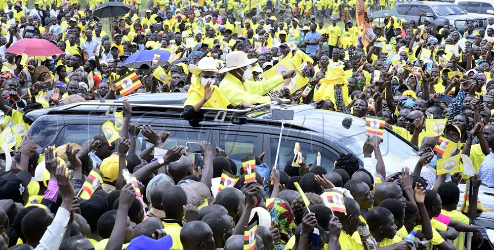 Accompanied by the First Lady and the Minister of Education and Sports, Janet Museveni, the president, arrived at Namrwodo Primary School playground in Nebbi town and was given a colourful and lively reception. (All Photos by Eddie Ssejjoba)