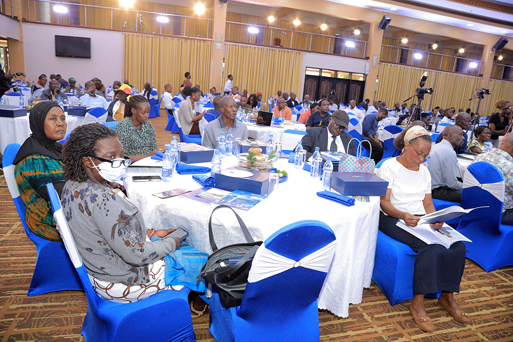 dfcu shareholders during the engagement. (Courtesy)