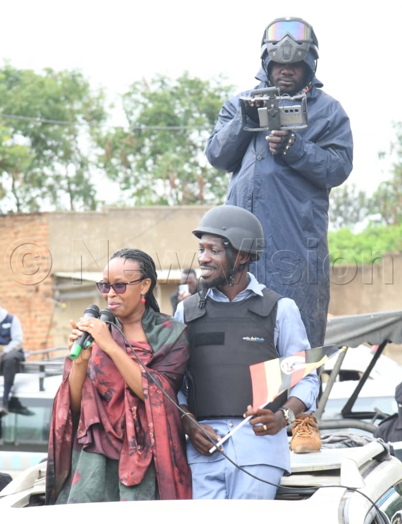 Robert Kyagulanyi with wife, Barbie.