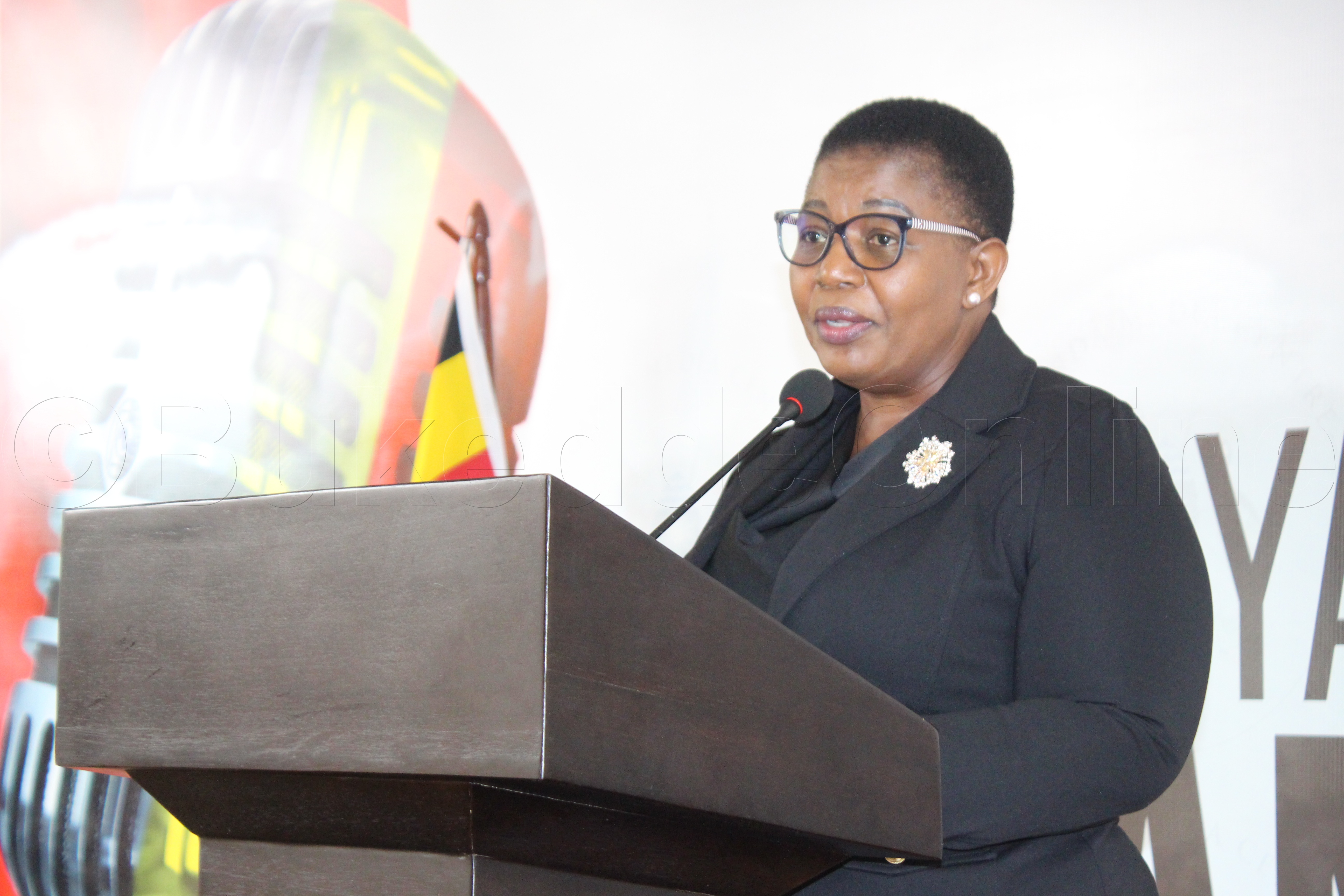 Minisita Lumumba ng'ayogera