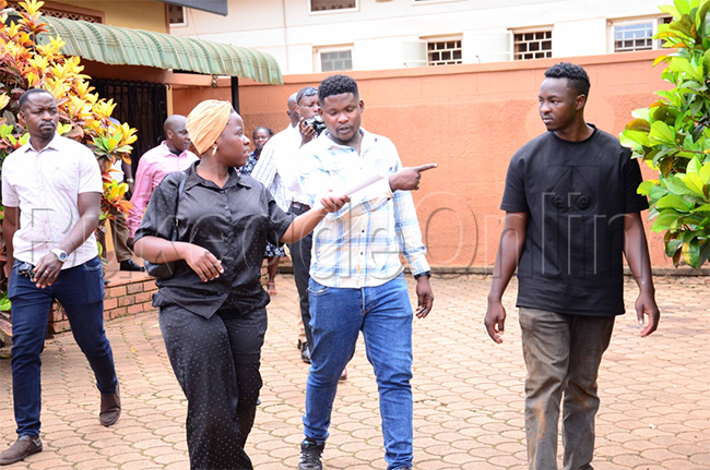 ssempala ku ddyo  agambibwa okutemula abakozi ba woteeri e Lungujja