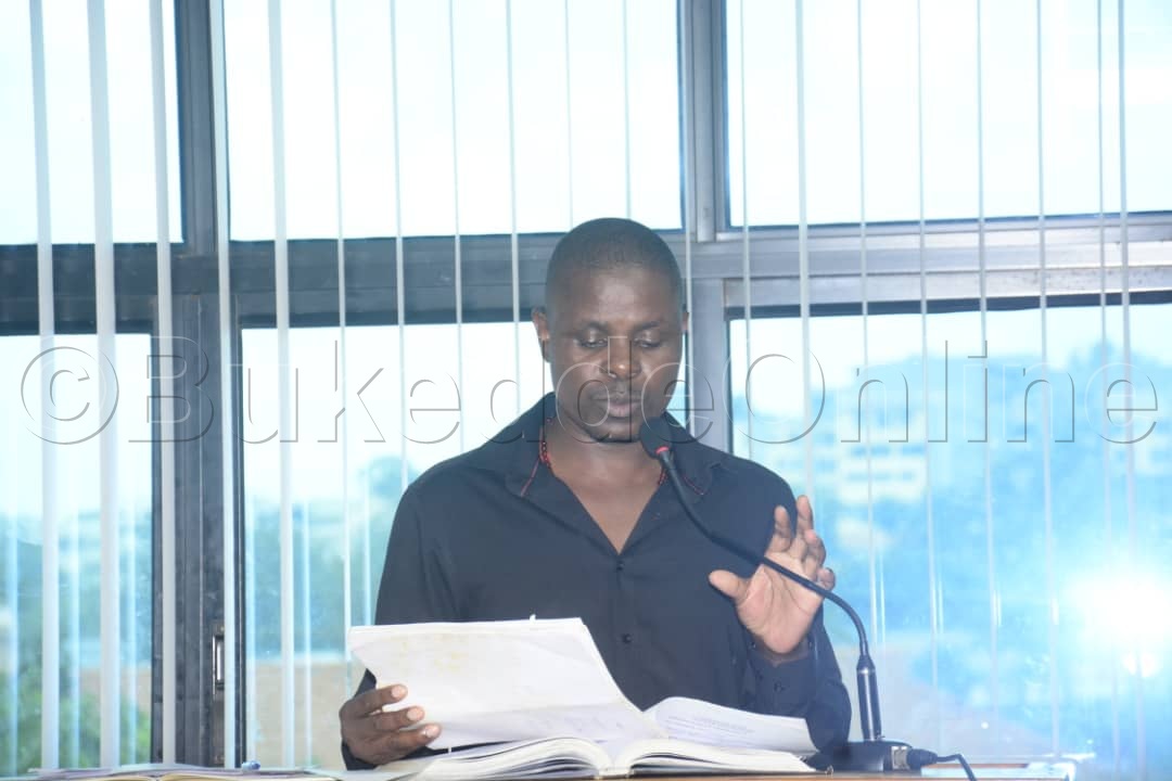 Sipapa bwe yabadde awa okwewozaako kwe mu kkooti.