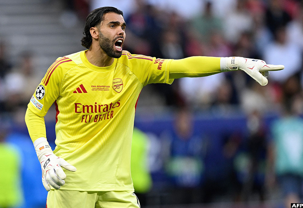Arsenal's goalkeeper David Raya produced brilliant saves