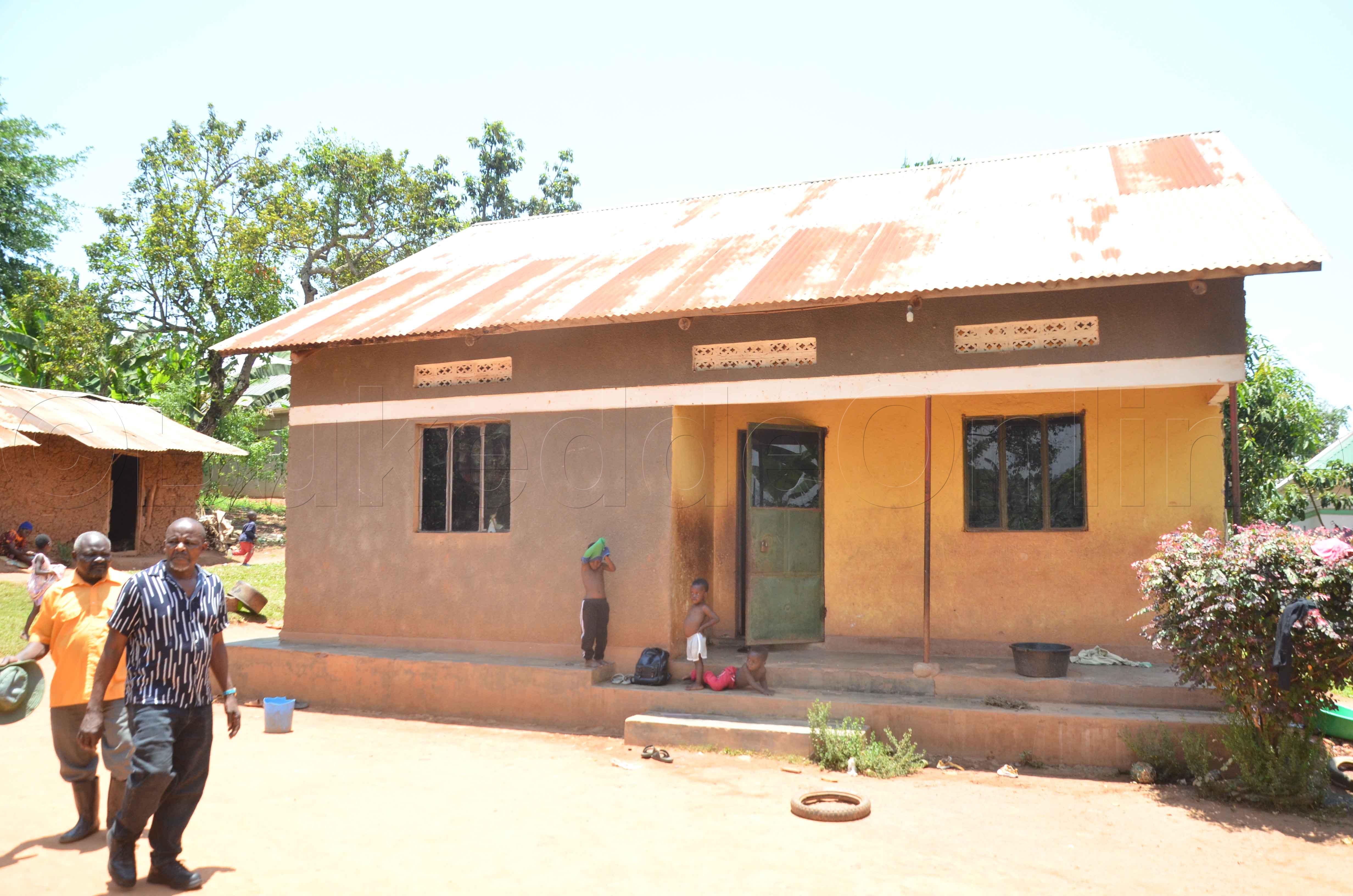 Oluggya lw'ettaka Gafuma ly'ayagala okutwala.