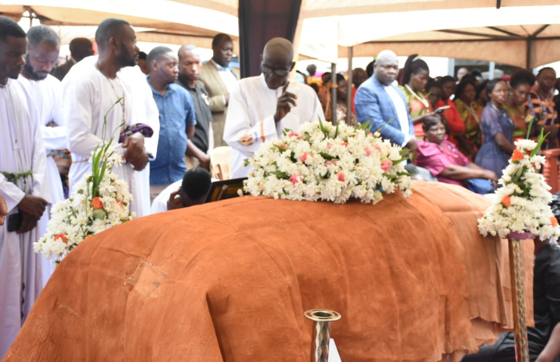 Omubiri gw'omugenzi Ssaabalangira Godfrey &nbsp; Musanje