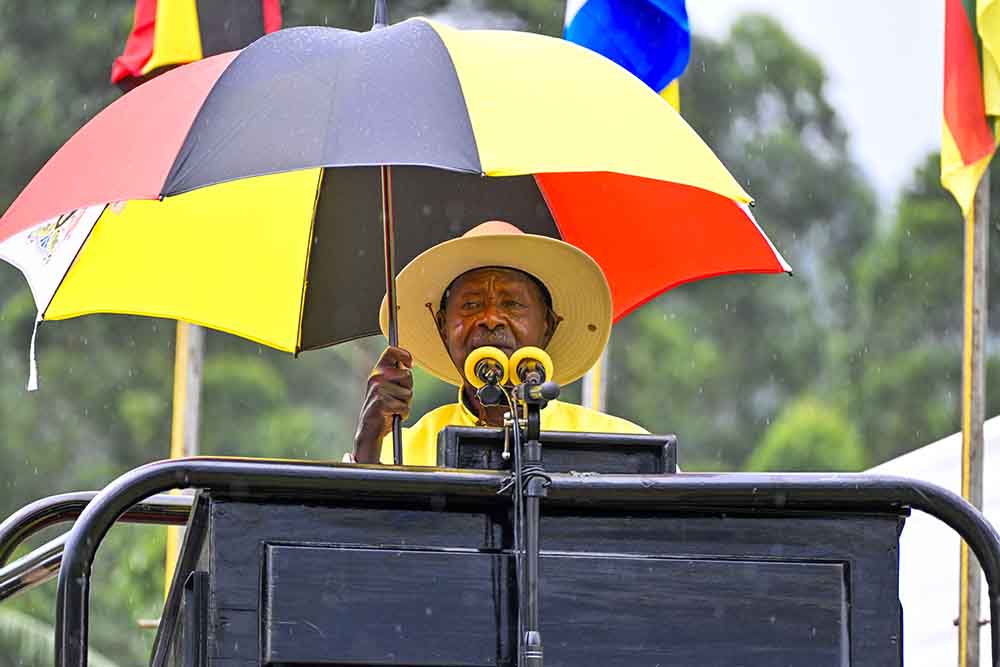 Museveni recalled the electricity shortages Uganda faced in 2005 before decisive investment was made. “Because of that electricity, you can now see the industrial park in Mbale," he remarked. (PPU Photos)