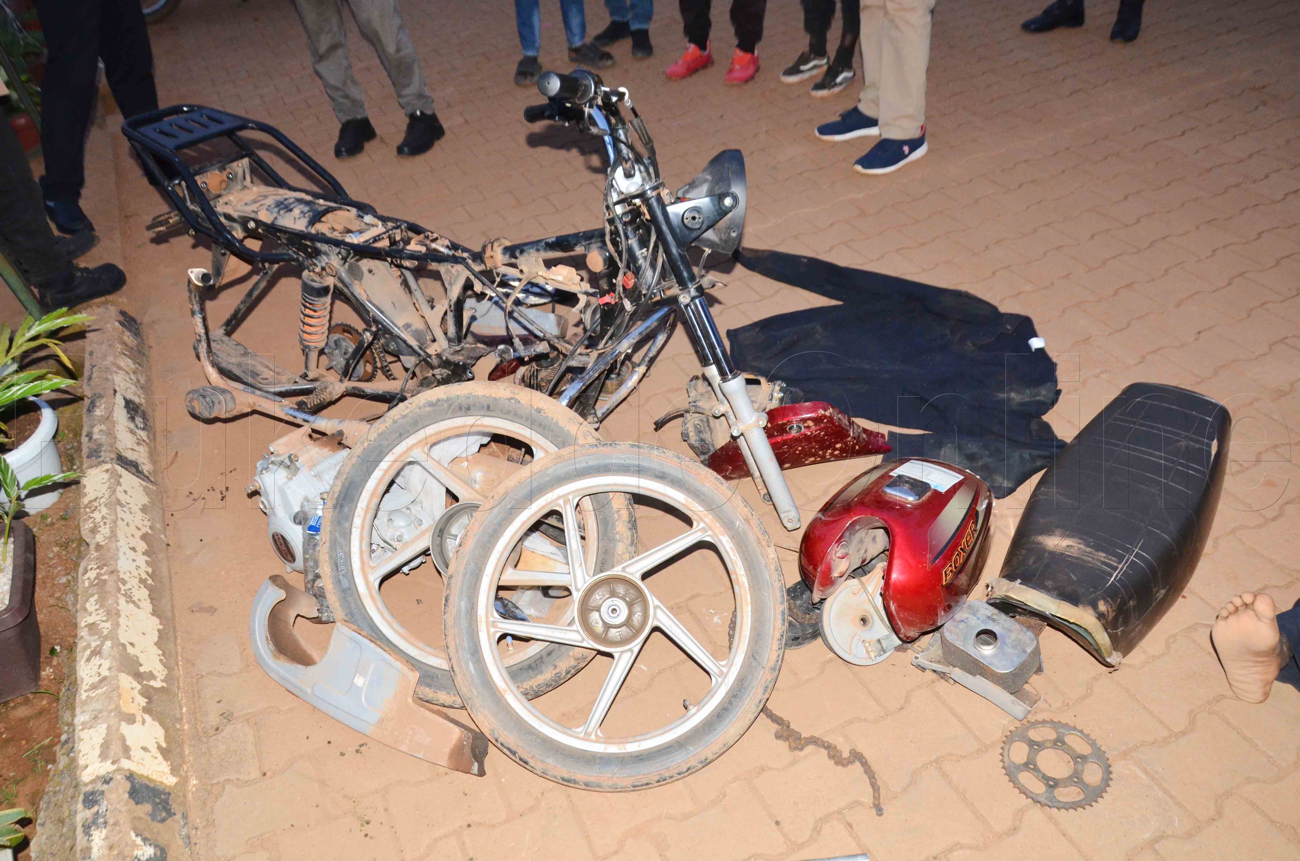 Piki-Piki nga zimaze okumwe sipeeya