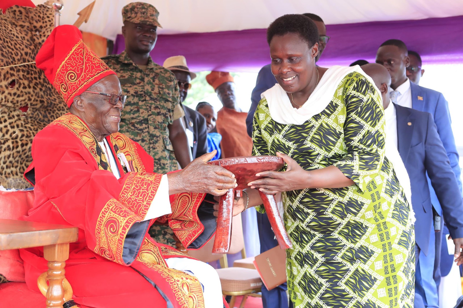 The president called upon all stakeholders in cultural institutions and key players especially leaders in our communities to be preachers of the NRM gospel of hard work and attaining self-reliance in our homes and as a country. (Credit: VPPU)