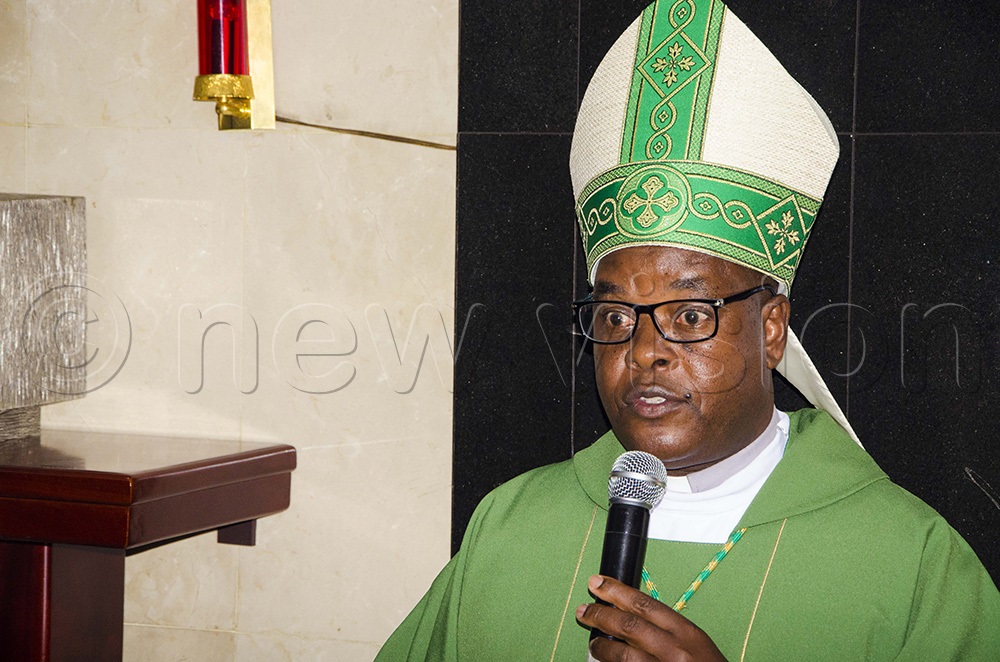 Archbishop of Mbarara, His Grace Lambert Bainomugisha leading a mass at Mapeera chapel in Kampala. (Photo by Colleb Mugume)  