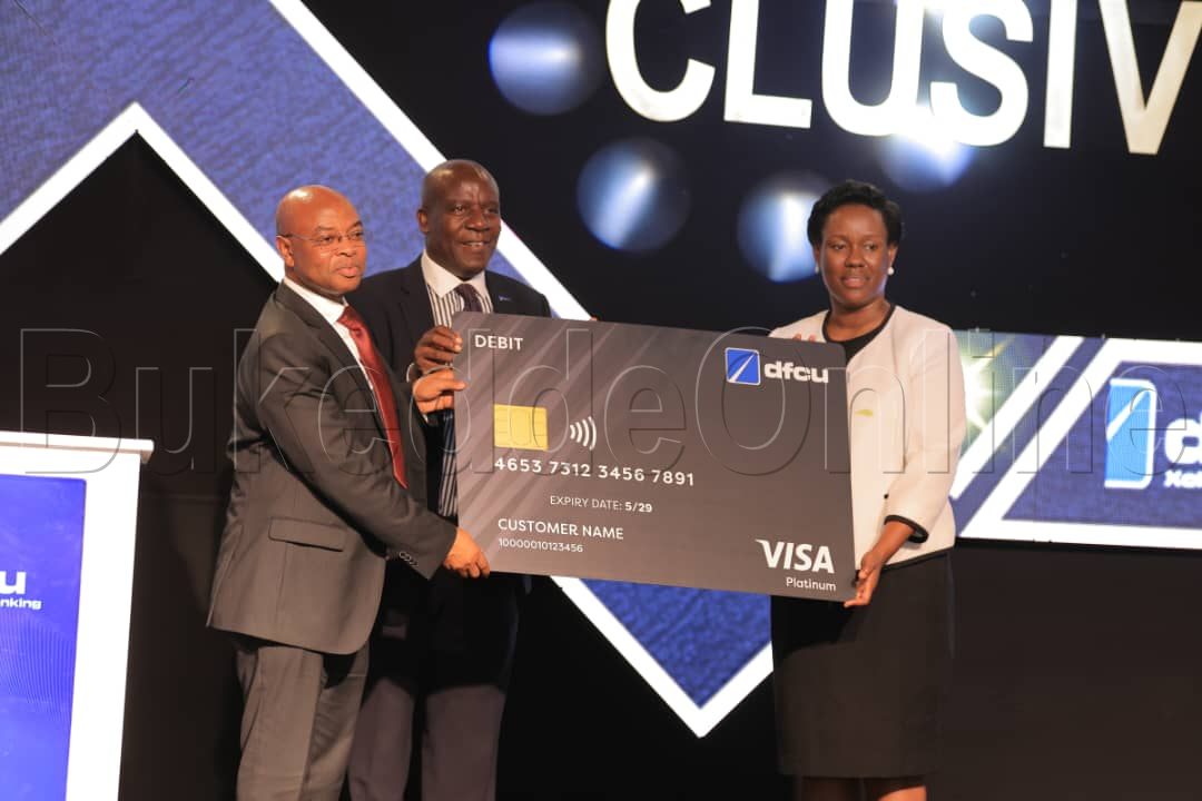 Abakungu ba Bank ya DFCU batongoza enkola ya Xclusive Banking 