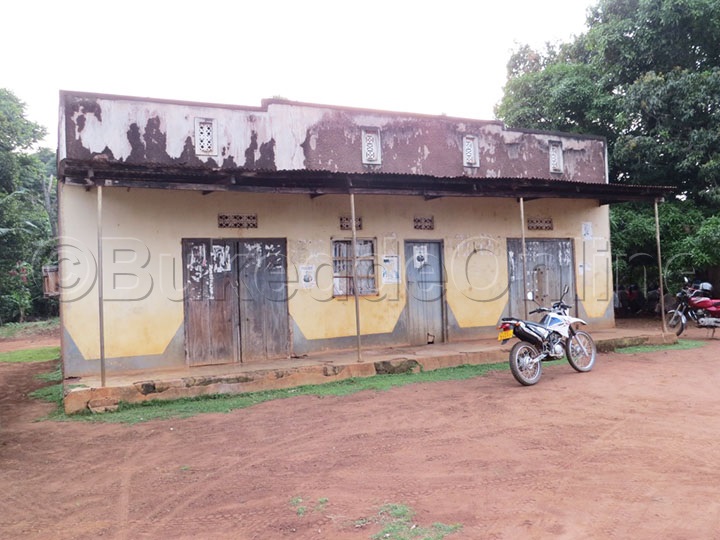 Amaka G'omugenzi Bwe Gafaanana G'alumiriza Abalamu Okwagala Okutwala.