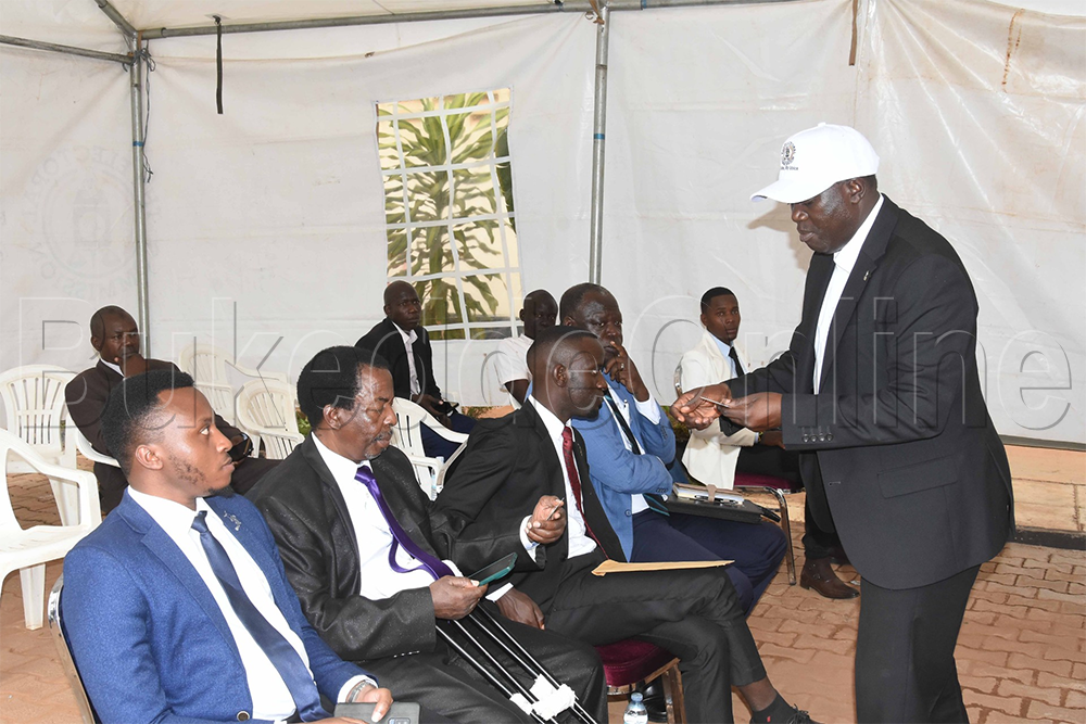 EC ng'esunsula abaagala obwa Pulezidenti