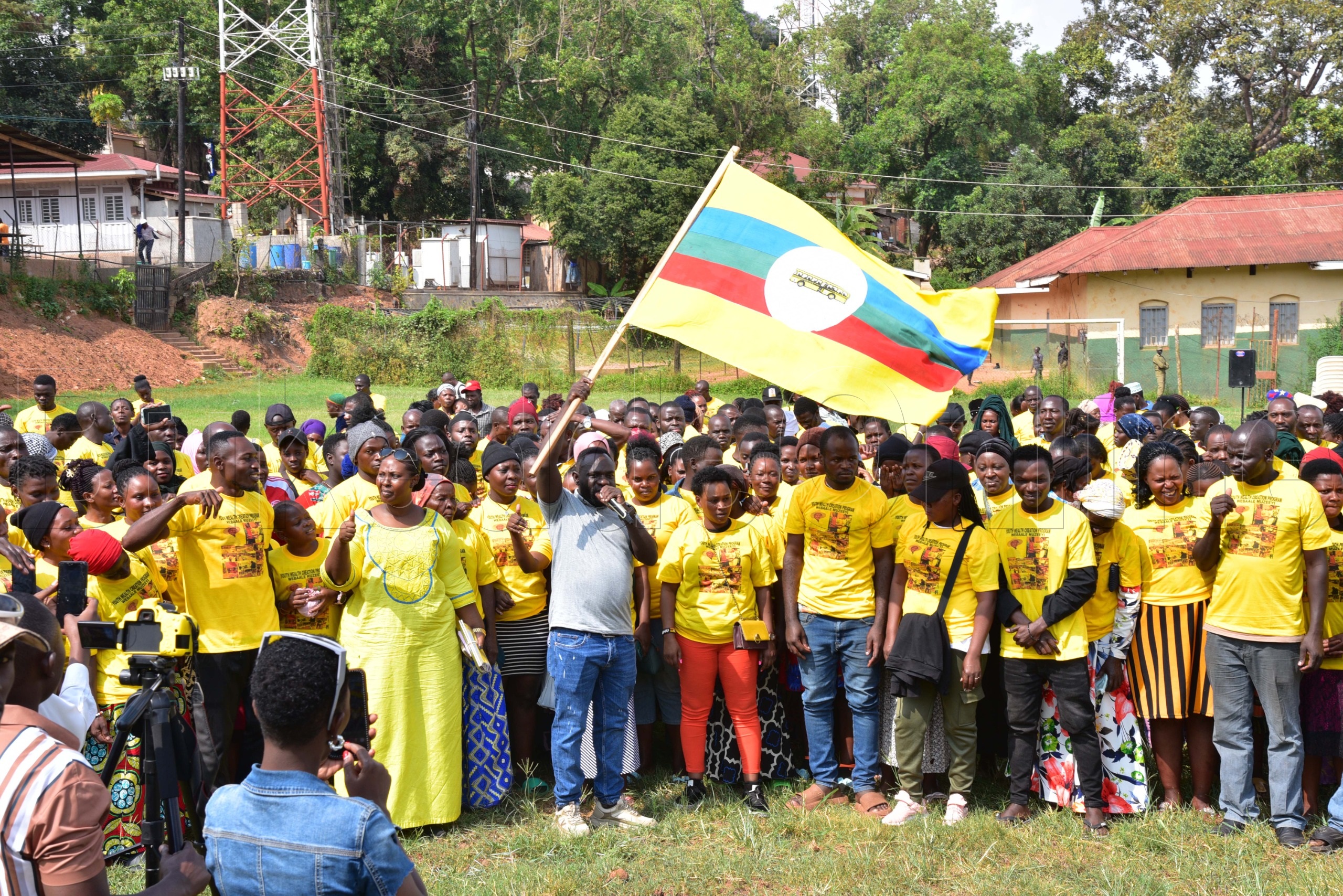 Ndase ng'awanise fulaaga ebasindiika mu lutabaalo