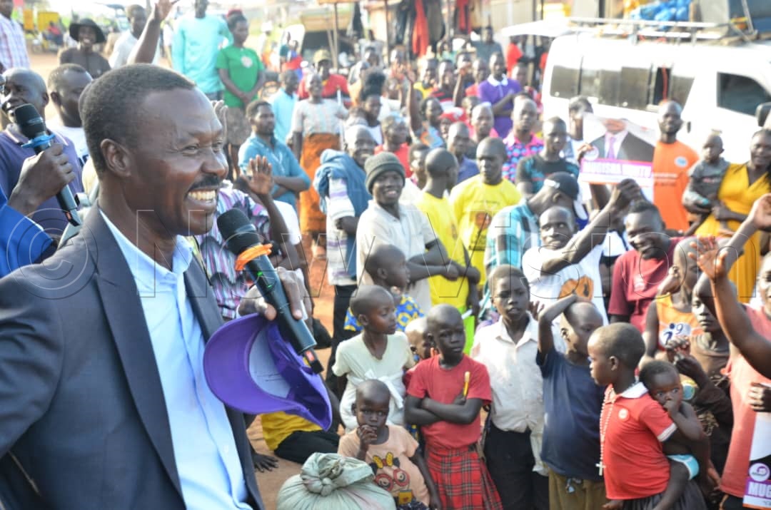 ANT's presidential candidate, Maj. Gen. (Rtd) Mugisha Muntu speaking to voters at his campaign rally. (Credit: Stuart Yiga)