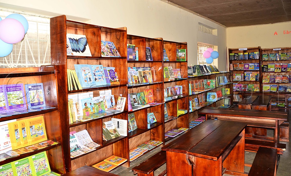 Kansanga Primary School is well stocked with books. (Photo by Juliet Kasirye)