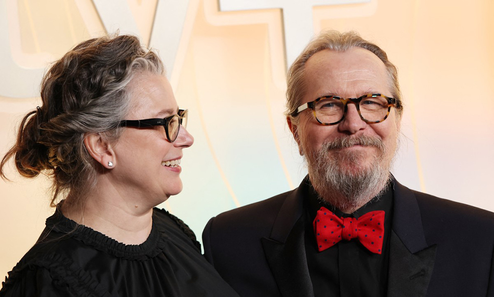 British actor Gary Oldman and Gisele Schmidt arrive for Apple TV+'s Primetime Emmy Party in West Hollywood, California, on September 14, 2025. (AFP)