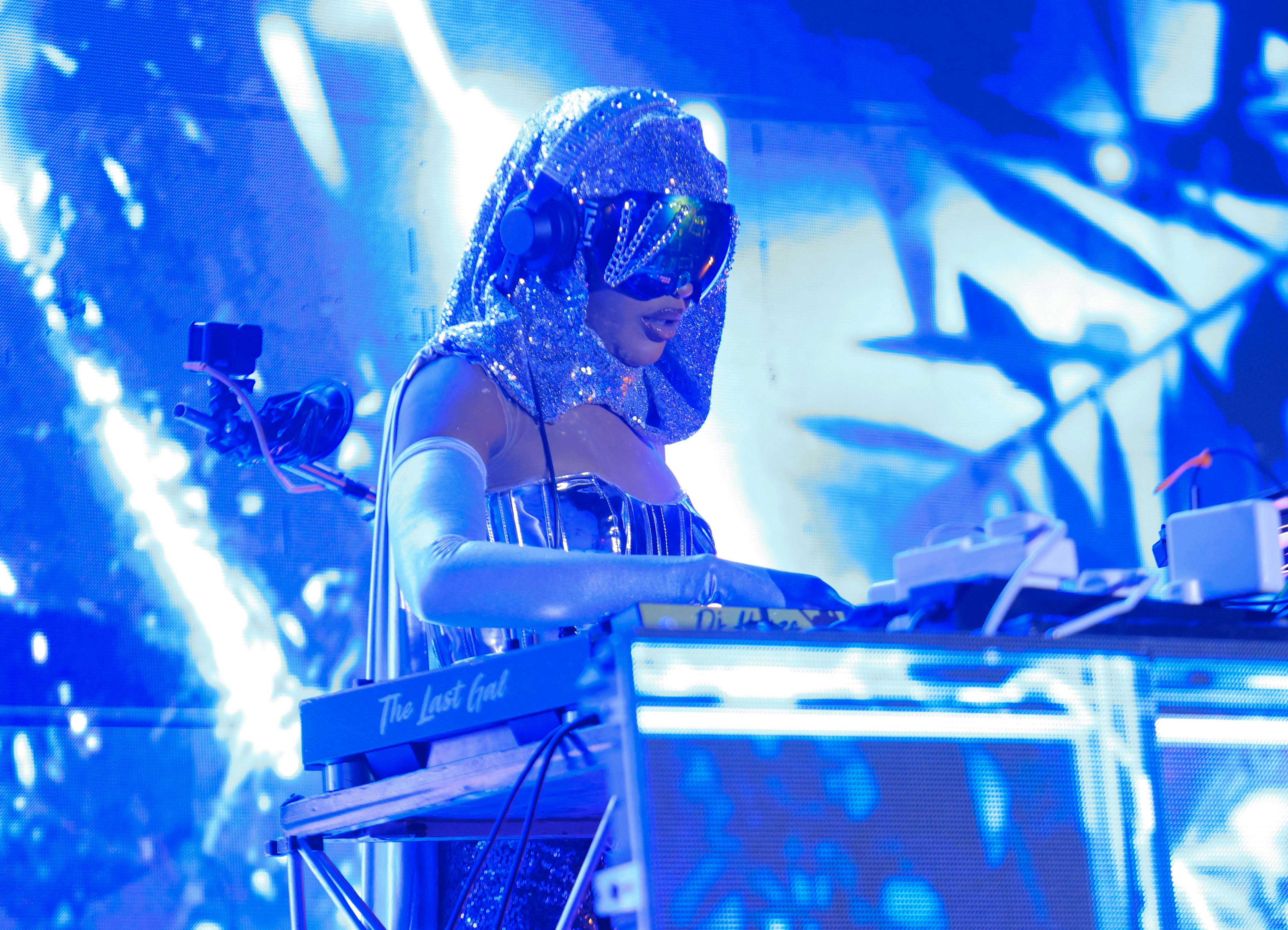 Last Girl had the stage, but now, can DJs own the decks?