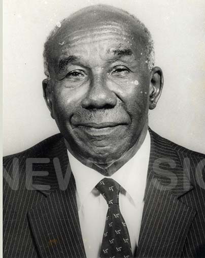 Omugenzi Dr. Samson Kisekka.