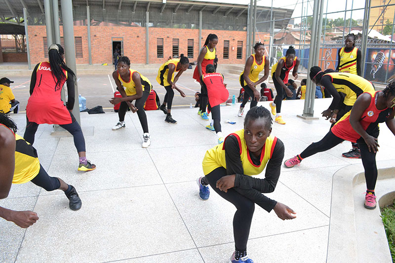 Abazannyi ba She Cranes mu kutendekebwa.