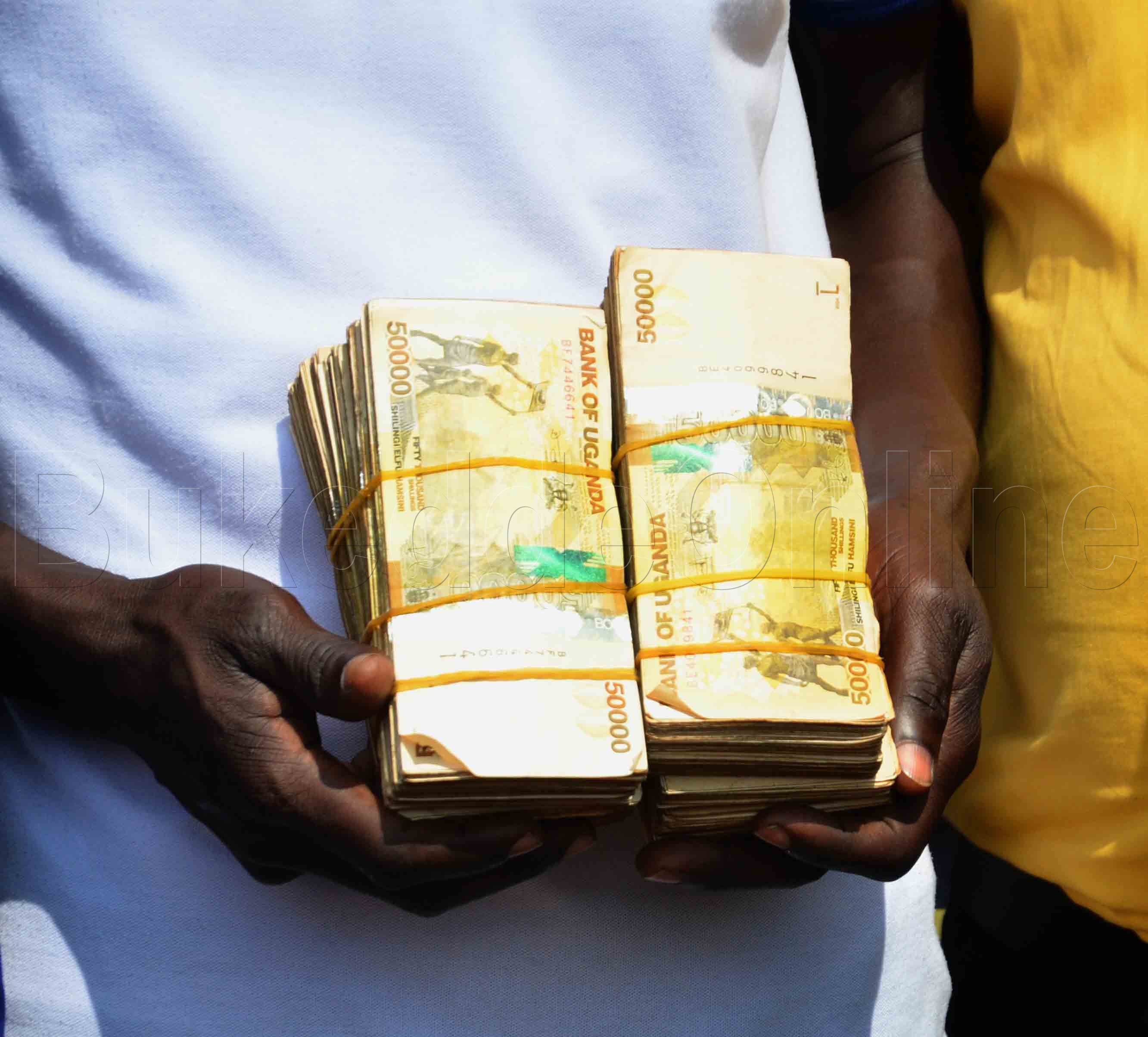 Makanika ng'akutte ssente