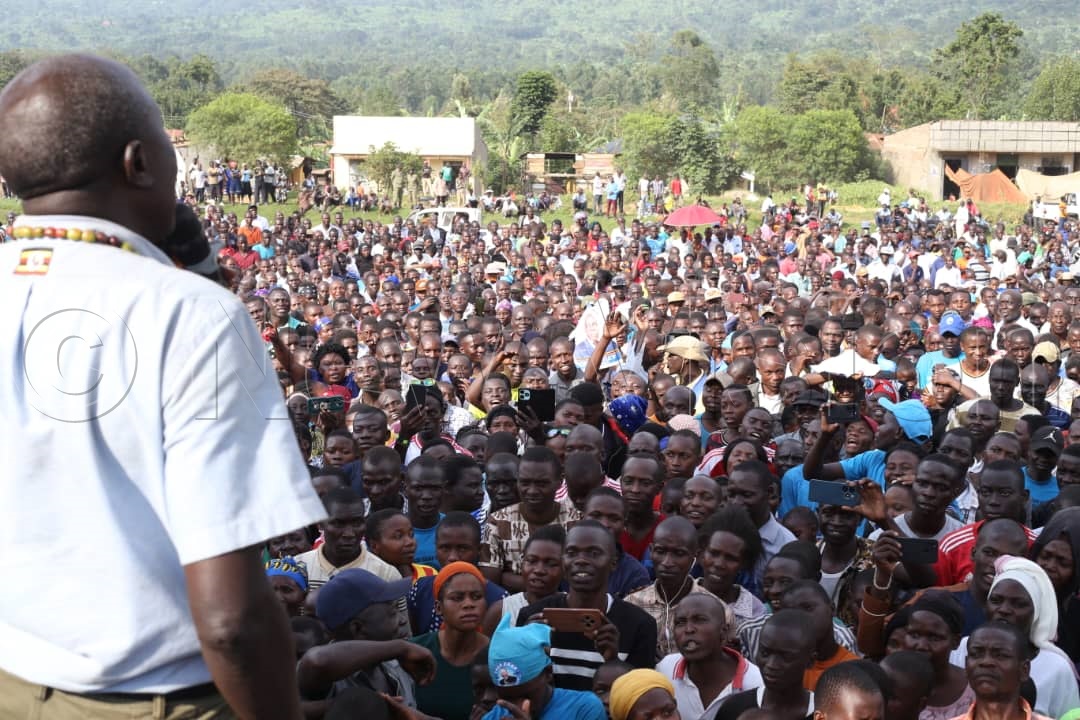 Mafabi speaking to voters at his campaign rally. (Credit: Alfred Ochwo)