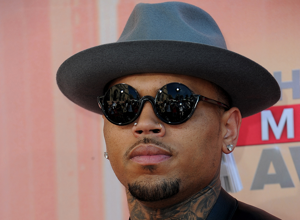 Chris Brown escapes jail after London nightclub attack