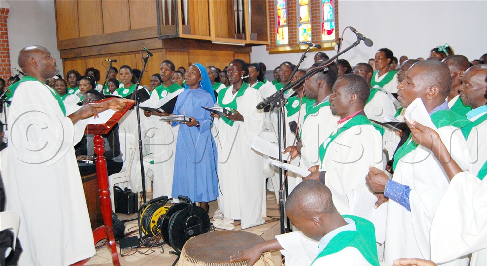 The choir of Kitovu Cathedral leading the singing during mass.