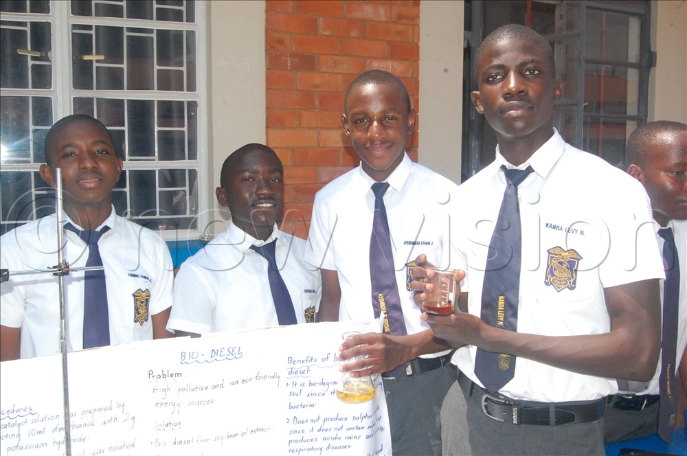 SMACK's Science students at their exhibition stall.
