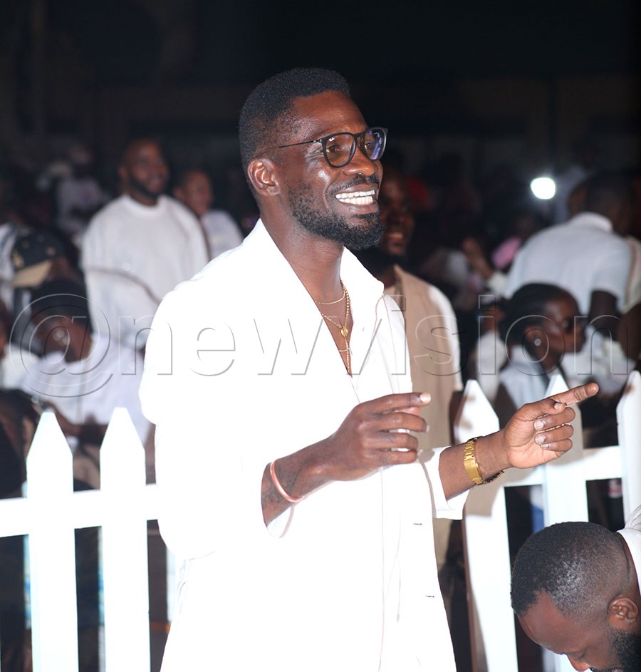 Bobi Wine swaying on Dax Vibezs songs during his show at UMA show grounds