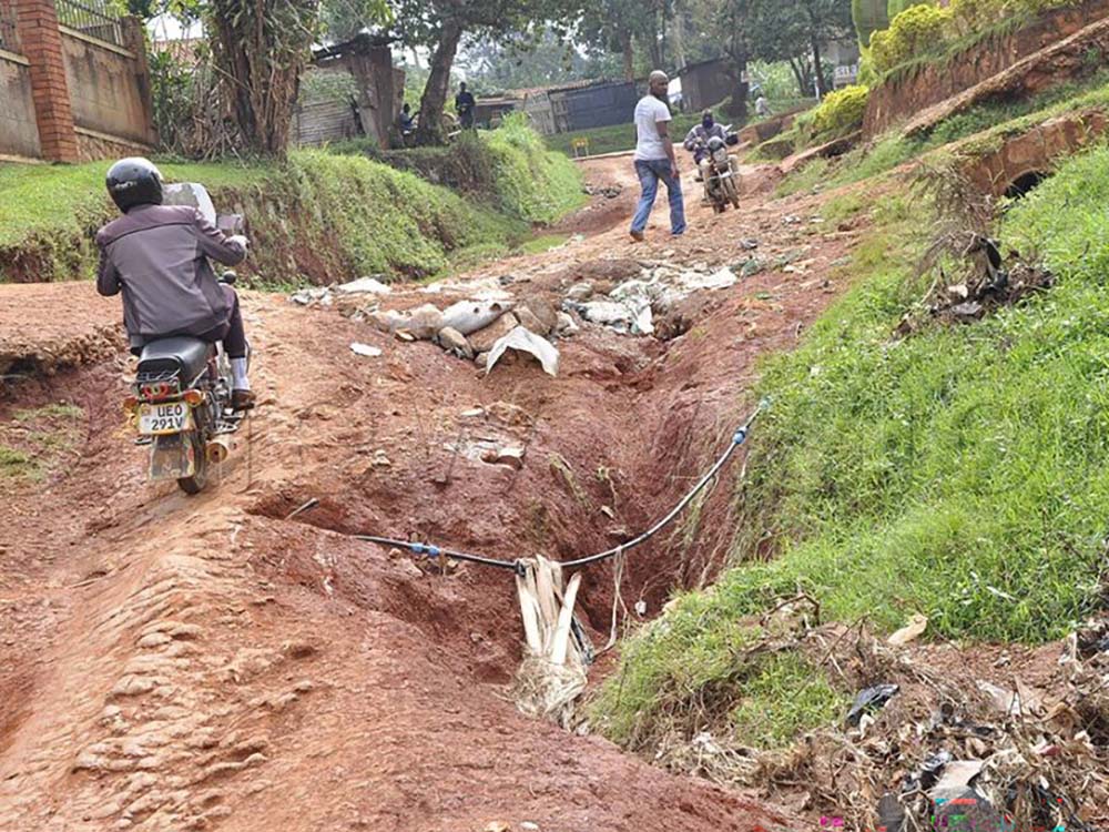 Voters cited bad roads, congestion, narrow roads and limited access to market centres, which they say have resulted in high transportation costs and post-harvest losses, leading to poverty, especially in rural areas.