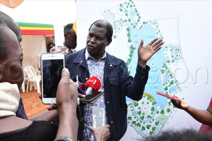Kayanja unveiled the plan to KCCA officials led by the Minister for Kampala and Metropolitan Affairs, Hajati Minsa Kabanda, Lord Mayor Erias Lukwago, executive director, Hajati Sharifah Buzeki and other officials.