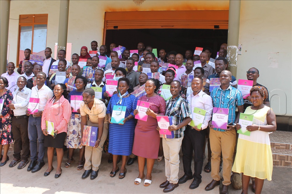 Participants who attended the 3-day training organized by the Ministry of Education and Sports in partnership with the Luigi Giussani Foundation (LGF) and Science Teaching and Innovations Africa (STIA) posing for the photo shortly after completing the training.