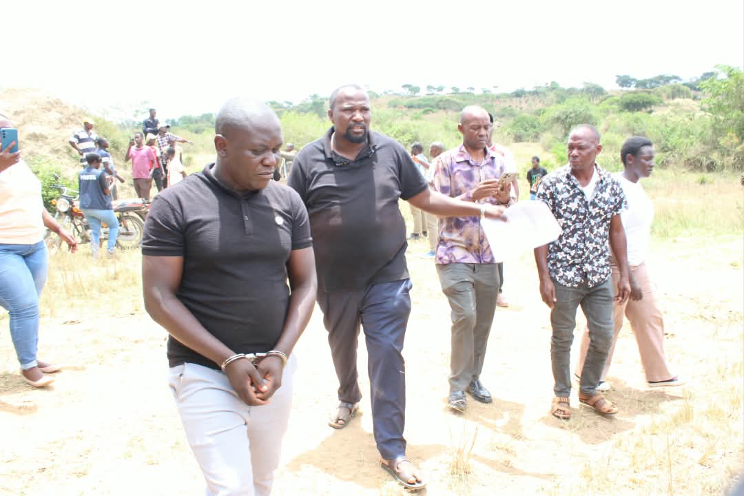 Yinginiya w'amazzi e Gomba Geofrey Wamala eyakwattidwa omulondozi w'emirimu gya gavumenti mu ofiisi ya Pulezidenti Yiga Kisa Kyamukama