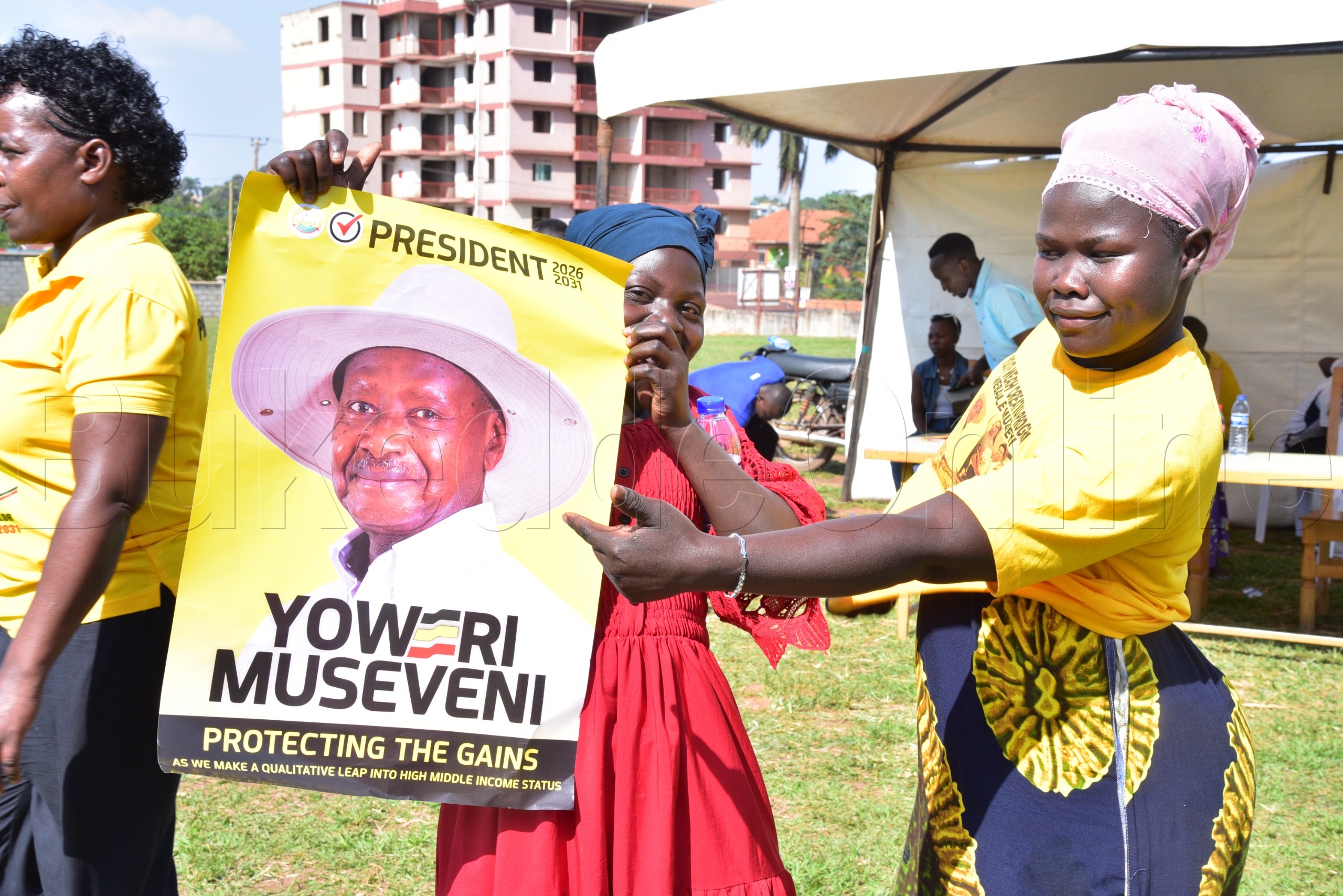 Abawagizi ba Museveni nga bawanise ekifaananyi kye