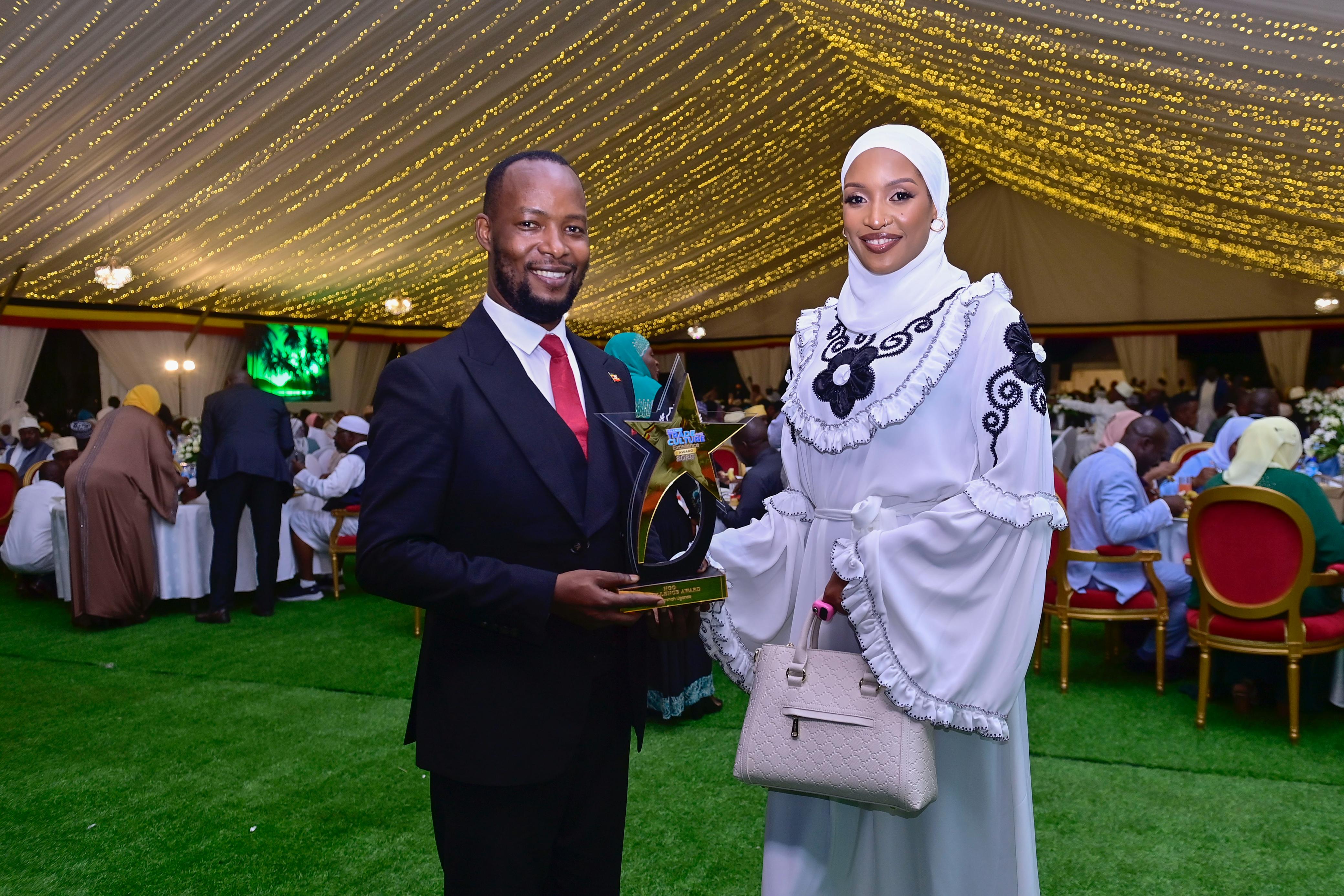 Abraham Luzzi and his wife Sarah receiving an award recently