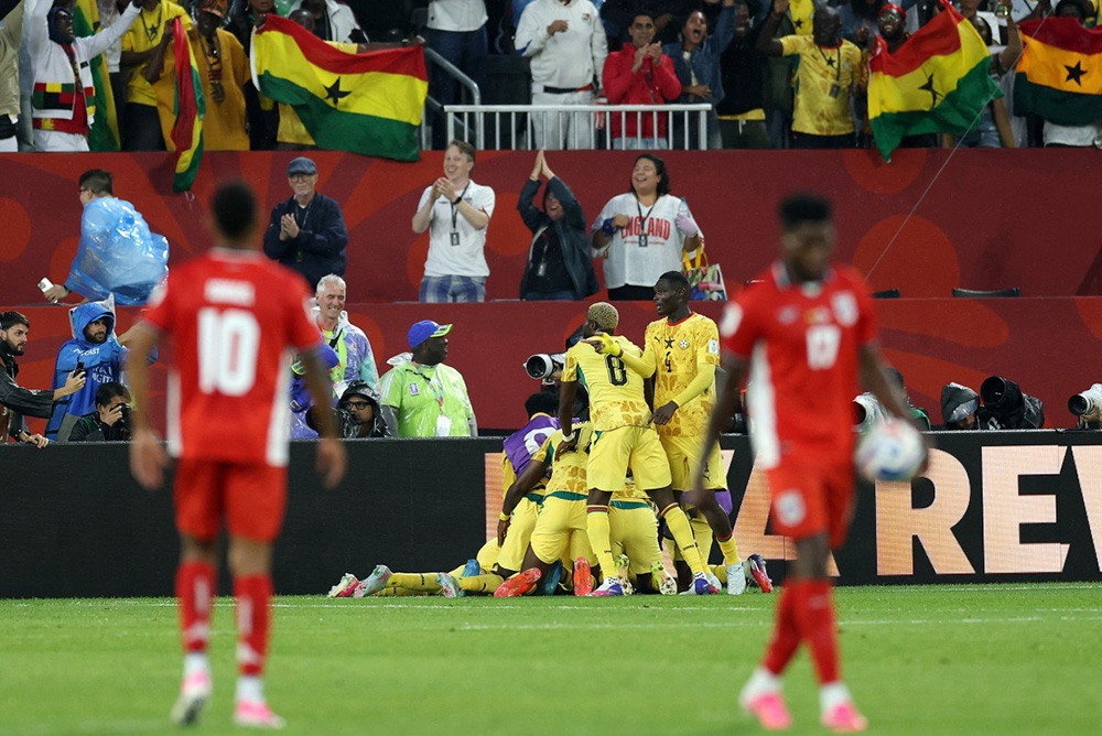 Ghana's midfielder #03 Caleb Yirenkyi (unseen) celebrates with teammates scoring his team's first goal during the 2026 World Cup Group L football match between Ghana and Panama at the Toronto Stadium in Toronto on June 17, 2026. (Photo by Cole Burston / AFP)