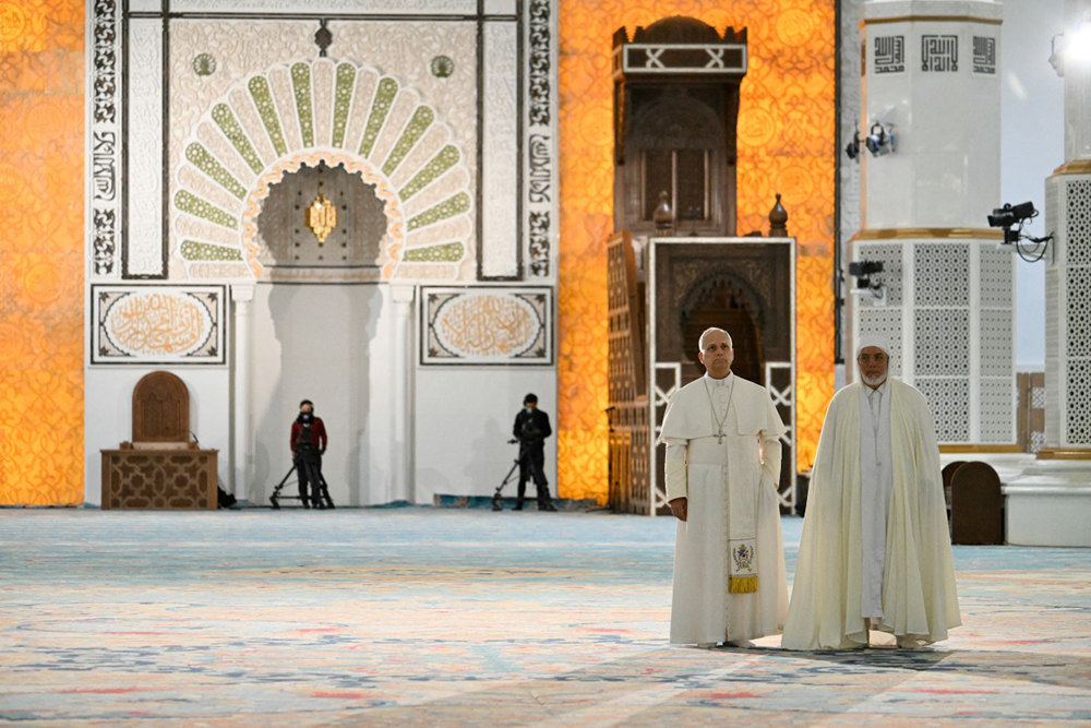 Pope Leo XIV visits the Great Mosque of Algiers "Djamaa El Djazair" with the Rector of the Great Mosque of Algiers, Mohammed Al-Mamoun Al-Qasimi Al-Hassani, on April 13, 2026. (AFP)