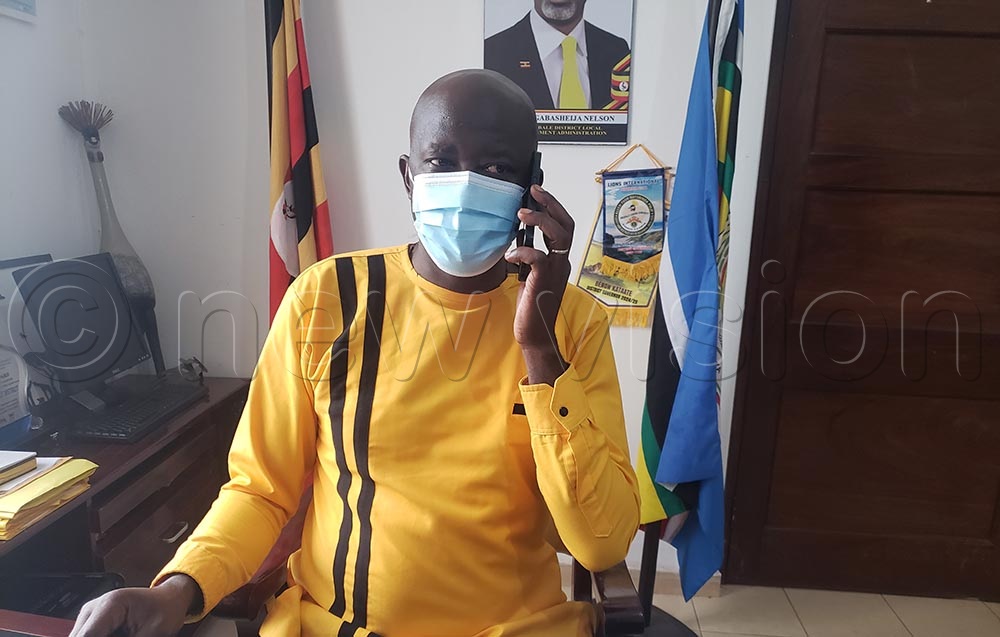 Speaking to journalists, Chairperson Nshangabasheija launched a series of accusations against Mutegeki, alleging incompetence, absenteeism, and attempts to usurp political authority. (Credit: Ahimbisibwe Nelson)