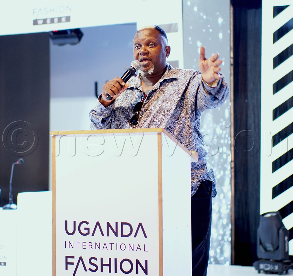 Ragga Dee addressing creatives. (Photo by Ignatius Kamya)