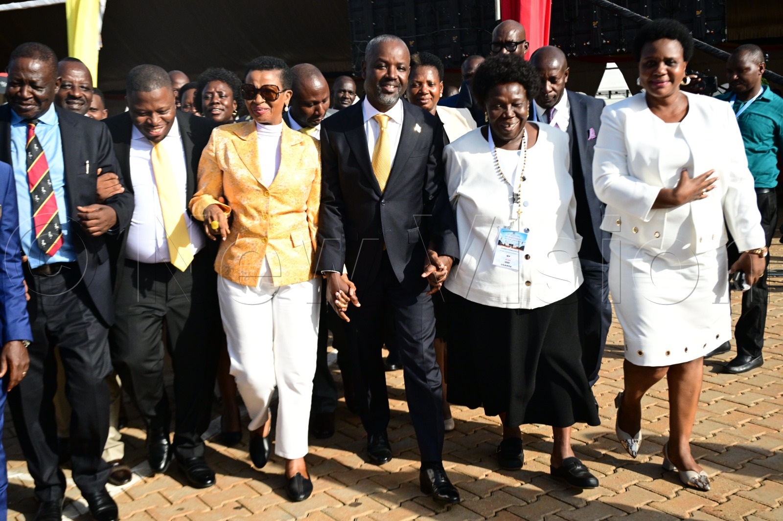 Jubilant MPs escort Thomas Tayebwa to take oath as deputy speaker of the 12th parliament. (Credit: Maria Wamala)