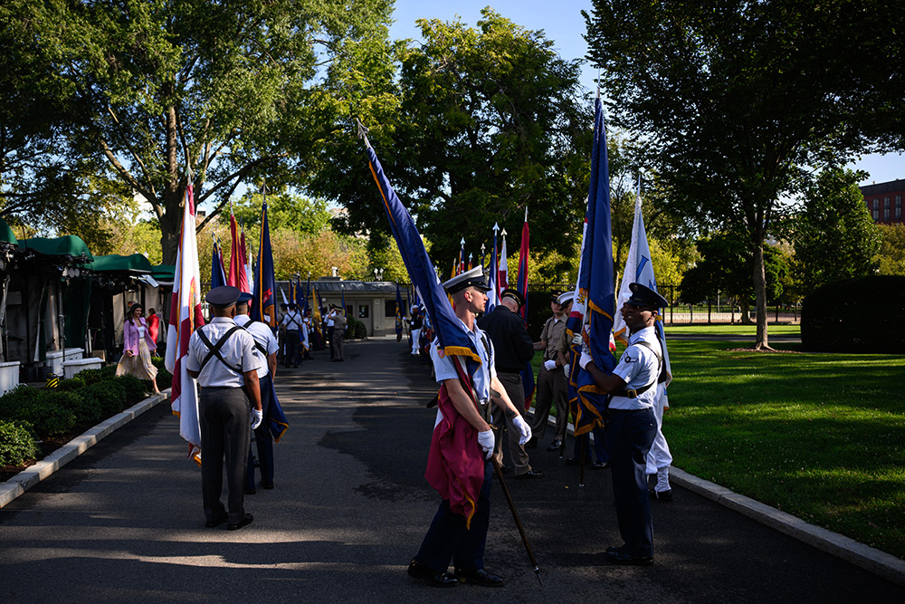 An honour guard rehearses in the driveway outside the White House in Washington, DC on September 16, 2026, ahead of next week's visit by China's President Xi Jinping. Xi is expected to visit Washington on September 24 and meet with US President Donald Trump. (Photo by Mandel NGAN / AFP)