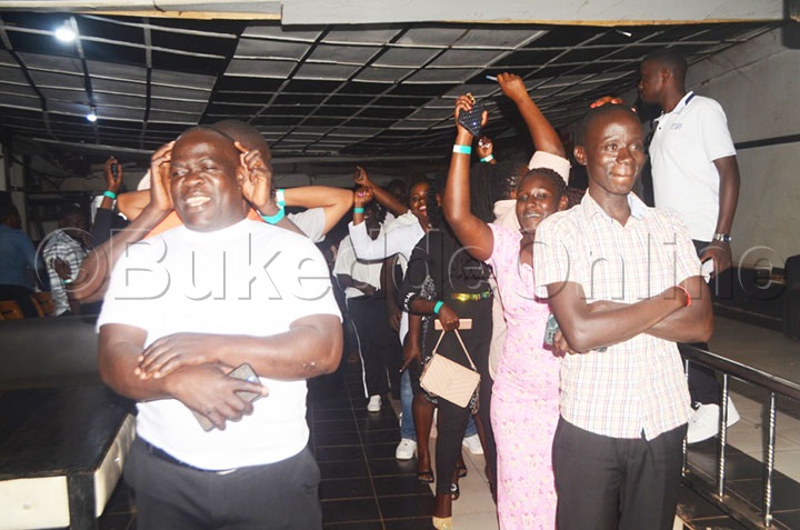 Steven Musoke(mu Byeru) Eyabadde Yeesimbyewo Ne Martin Kizza Ku Bwa Mr.bukedde Mu Kuvuganya.