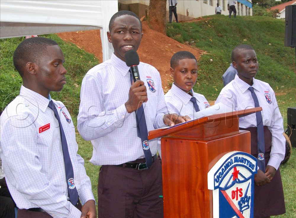 The school's perfects giving their thanksgiving message.